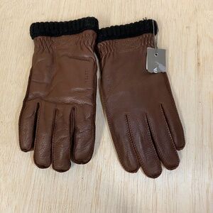 NEW! Hestra Men's Size 9 • Brown Deerskin Gloves • Classic Luxury • Primaloft